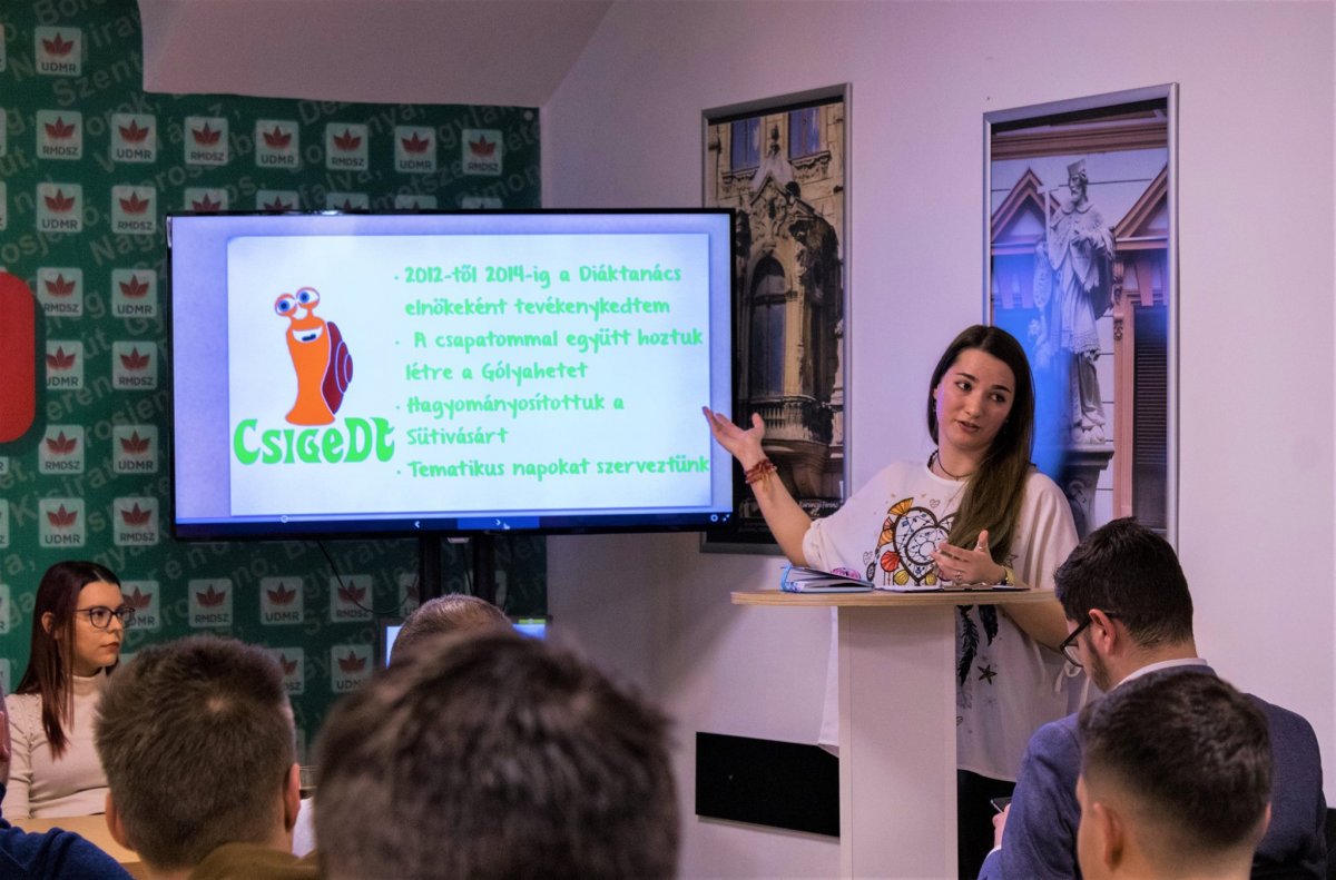 Molnár Melinda főként olyan programokat szervezne, amelyek értékeket erősítenek bennünk, és nevelnek minket •  Fotó: Facebook/AMISZ