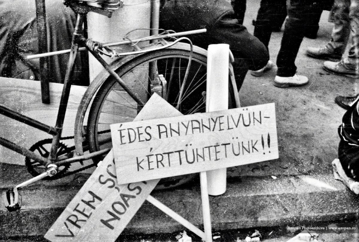 A magyarok is vissza szerették volna kapni alapvető jogaikat •  Fotó: Azopan Photoarchive – www.azopan.ro/Tóth Levente
