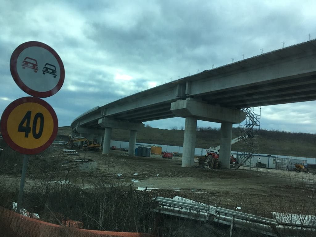 Kampányfogás? Július elsejére ígéri a kormányfő a Radnót és Maroskece közötti szakasz átadását •  Fotó: Páva-Sándor Edina