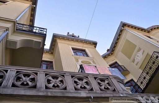 &bullet;  Fotó: Oradea.travel