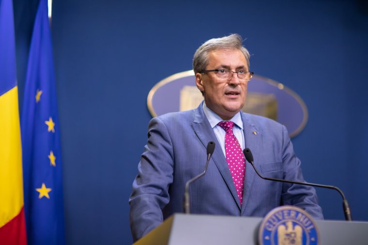 Több időt kaphatnak a kijárásra az idős személyek a szükségállapot idején