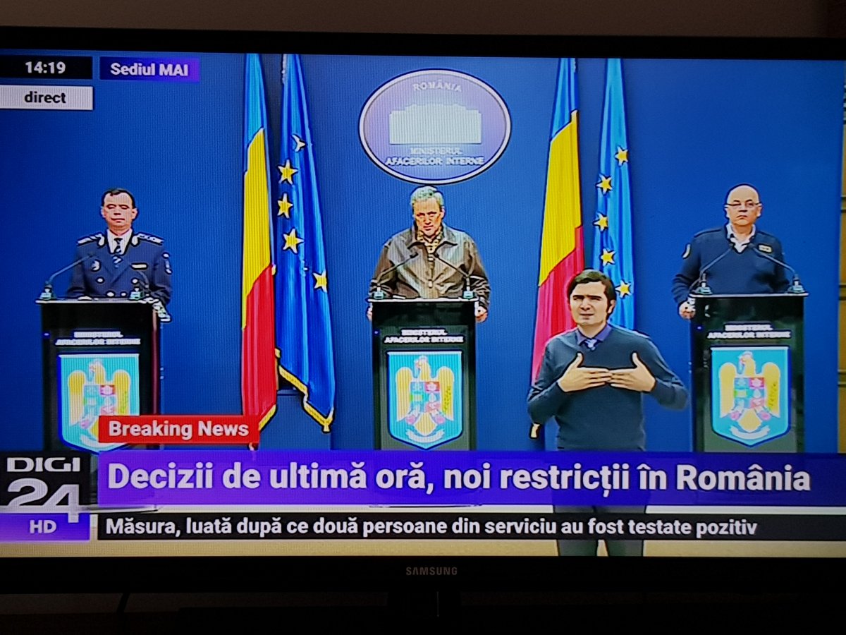 Tájékoztatás a román belügyminisztériumban az újabb rendkívüli intézkedésekről •  Fotó: Krónika