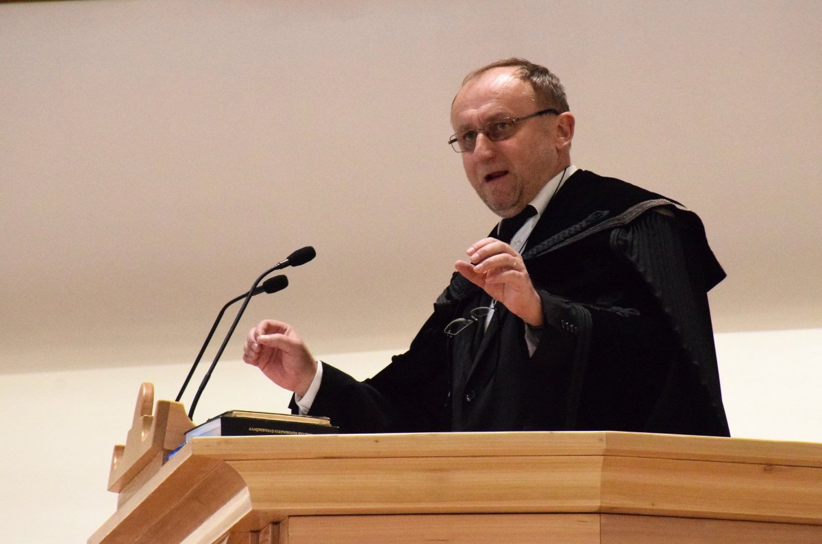 &bullet;  Fotó: Facebook/Új Ezredév Református Központ