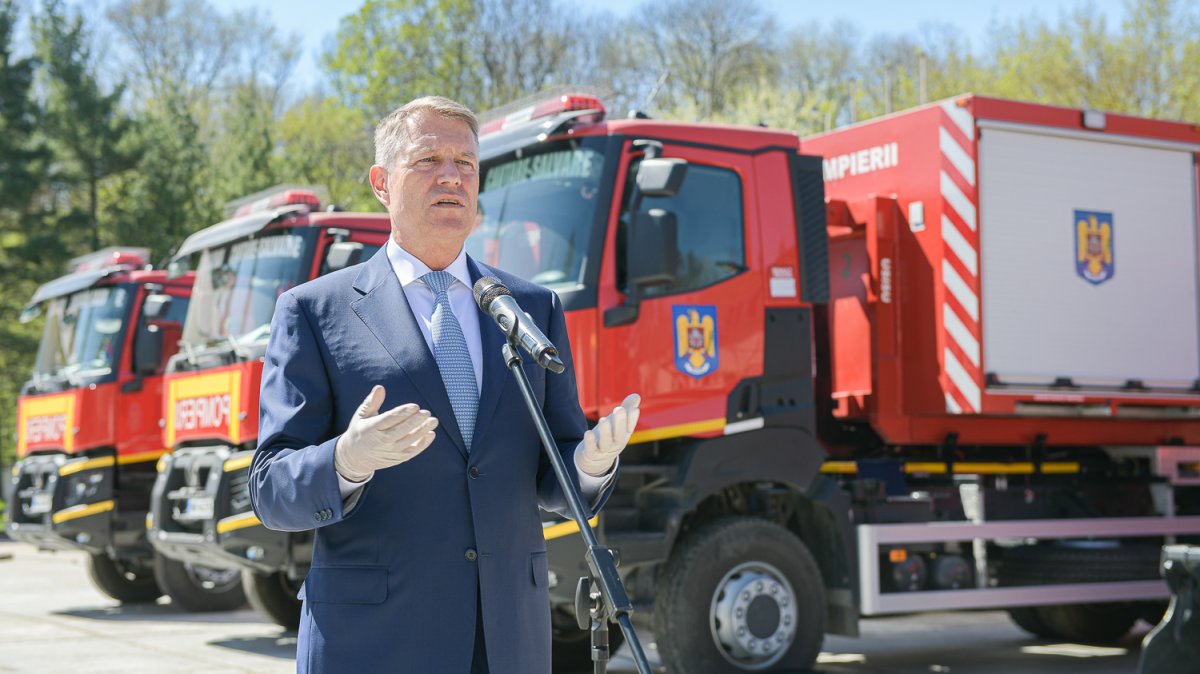 Klaus Johannis elnök szerint még nem lehet lazítani a korlátozó intézkedéseken •  Fotó: Presidency.ro