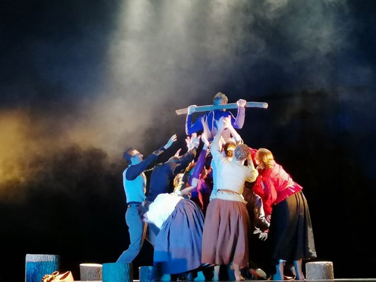 Idén is elindul az Aradi Kamaraszínház szórvány kulturális karavánja