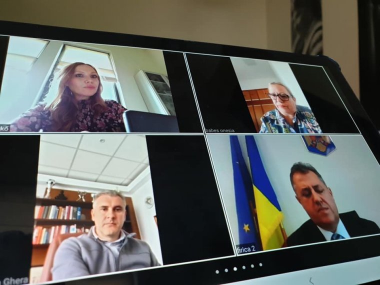 Iohannis után szabadon: sportot űz a bukaresti parlament a magyar kezdeményezések elutasításából