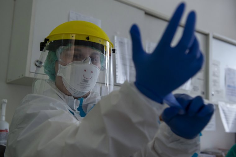 Cseke Attila: csak törvénnyel kötelezhető bizonyos alkalmazottak beoltása