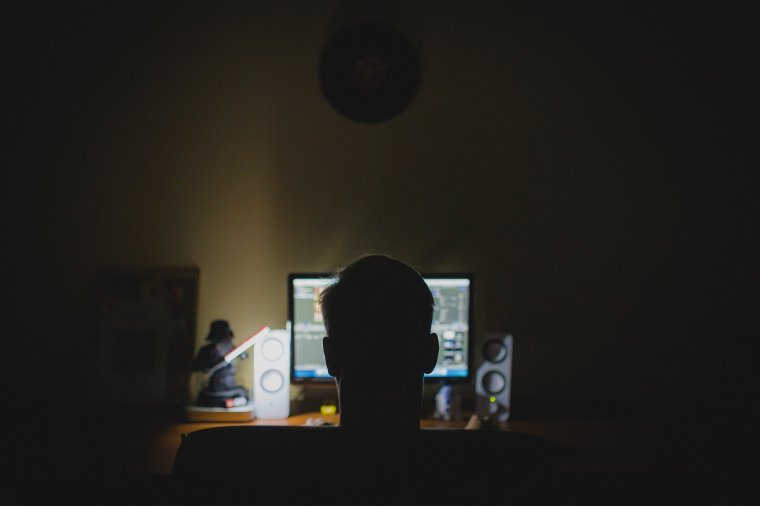 Gyermekpornográfiával gyanúsítanak egy református teológust, az intézet felfüggesztette a státuszát