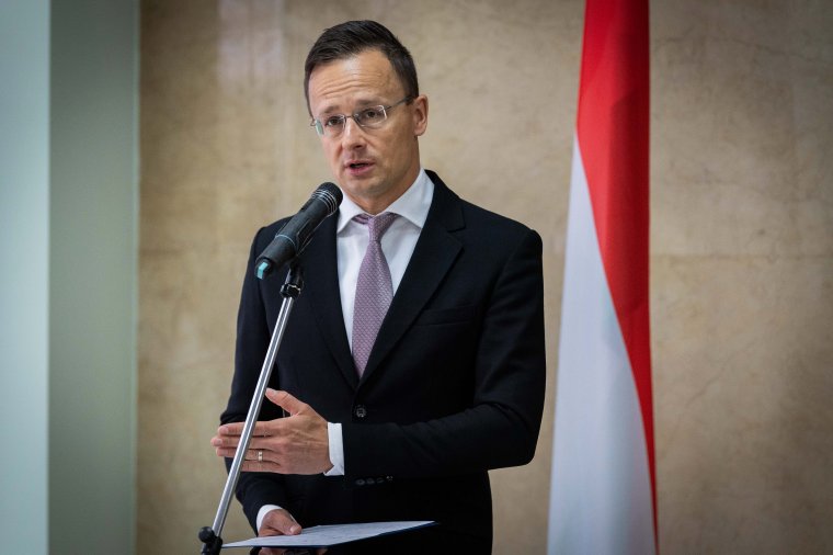 Szijjártó: Magyarország megvétózza Bulgária schengeni tagságát, ha nem szünteti meg a gázszállításra vonatkozó büntetővámot