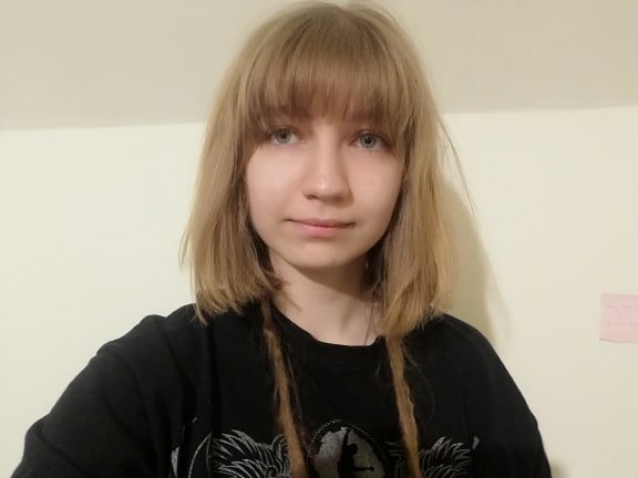 Kurucz Csenge: „úgy lett vége az iskolában töltött éveinknek, hogy észre sem vettük” 