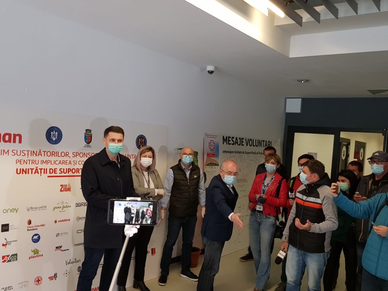 Koronavírusos a Kolozs megyei prefektus, a felesége és a kilenc hónapos gyereke