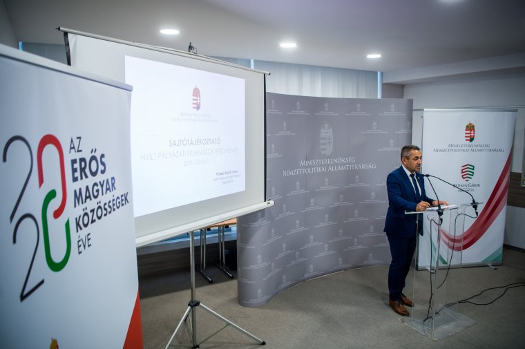 Több mint 2,2 milliárd forintos budapesti támogatást kapnak a külhoni magyar közösségek