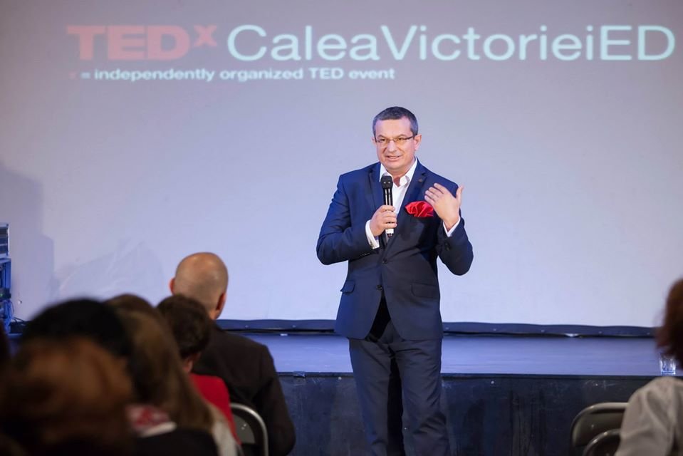 Asztalos Csaba 2005 óta irányítja a testületet • Fotó: Facebook/Fondul ONG în România