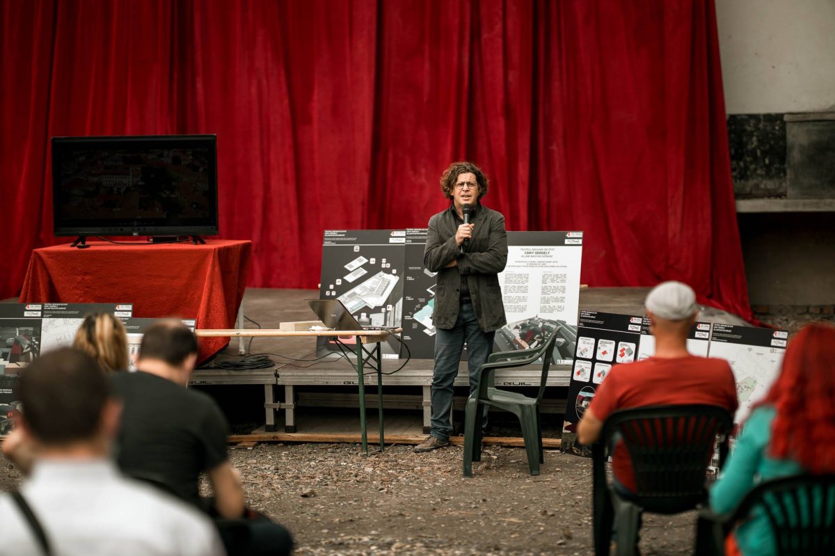 Balázs Attila •  Fotó: Csiky Gergely Állami Magyar Színház