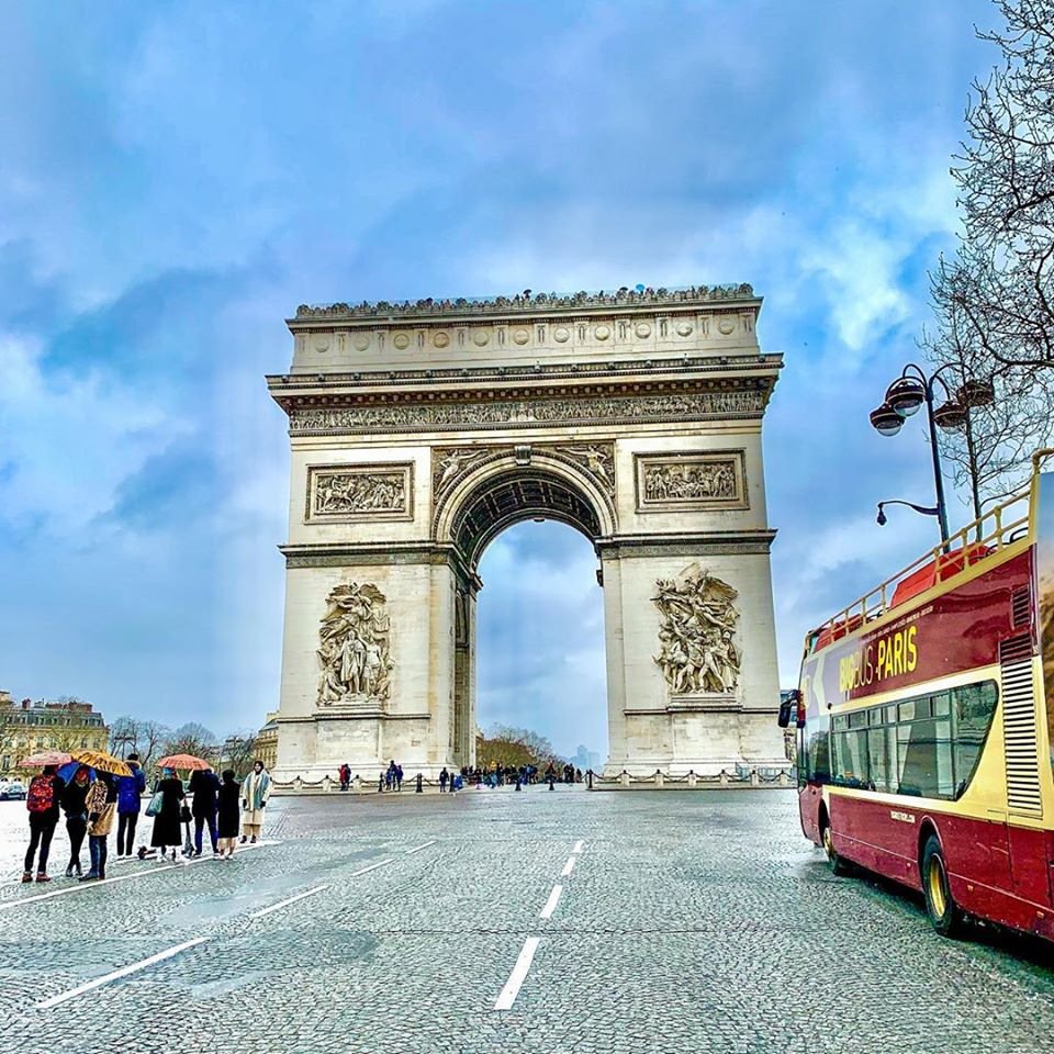 •  Fotó: Facebook/Paris, France