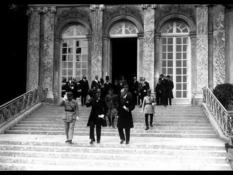 &bullet;  Fotó: YouTube