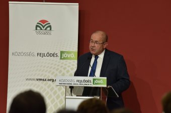 Elhunyt Pásztor István, a Vajdasági Magyar Szövetség elnöke