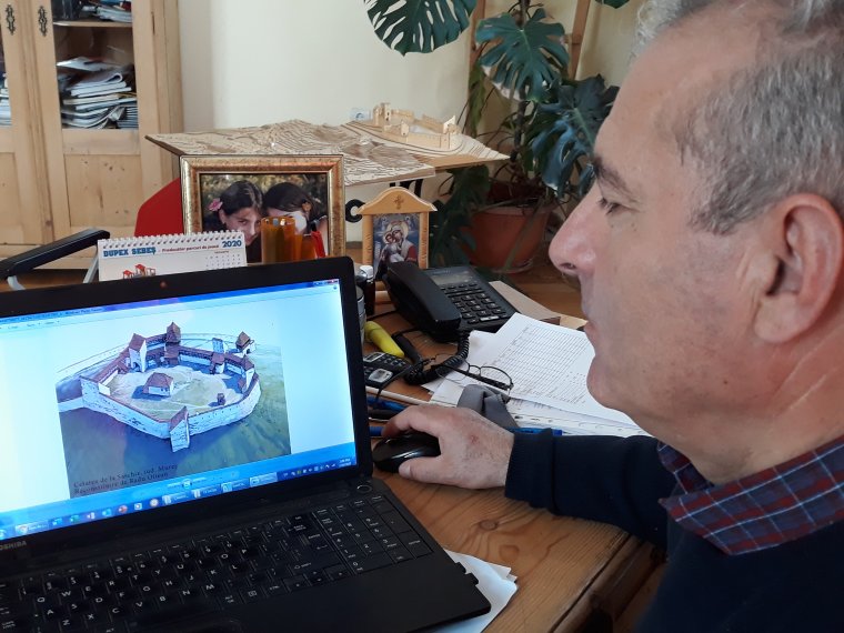 Titkos alagutak nyomában: beindult a szászkézdi parasztvár felújítása és a polgármester fantáziája is