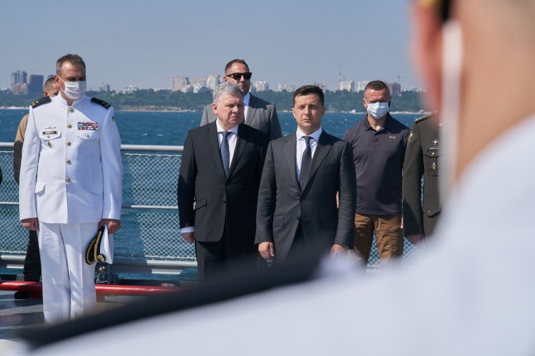 Volodimir Zelenszkij államfő közbenjárása is kellett az ukrajnai túszejtés megoldásához