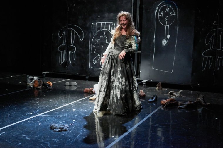 Politikai pornográfia – bemutató a kolozsvári színházban