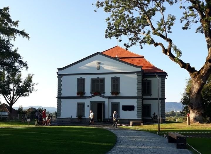 •  Fotó: Facebook/Teleki kastély-Petőfi Sándor múzeum, Koltó