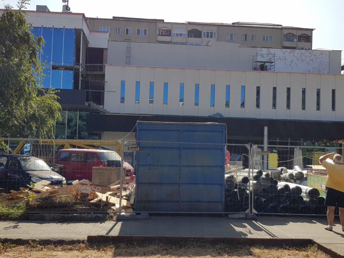 Az új mozaik a lehetőséghez képest az eredeti pontos rekonstrukciójának ígérkezik • Fotó: Bálint Eszter