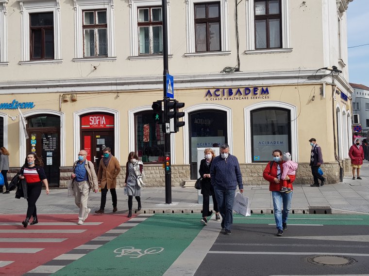 Több oltást kér, és a vendéglők újranyitását tervezi a Kolozs megyei prefektus