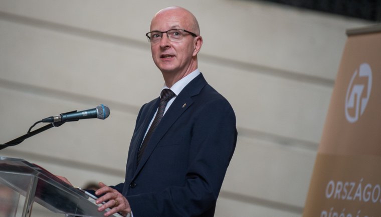 Szemtanúja volt a marosvásárhelyi fekete márciusnak a magyarországi Legfelsőbb Bíróság leendő elnöke