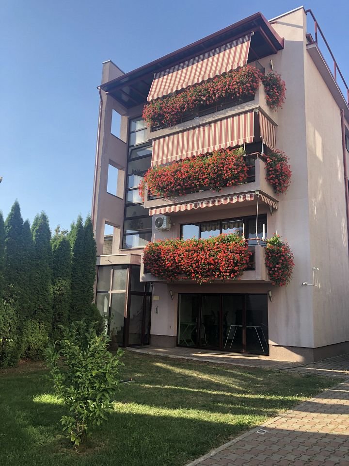 A legszebb homlokzat 