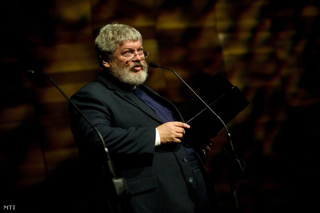 A költő nemzeti kincs – In memoriam Szőcs Géza