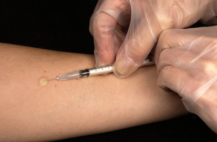 A Pfizer és a BioNTech benyújtotta a kérelmet a vakcina engedélyezésére Amerikában