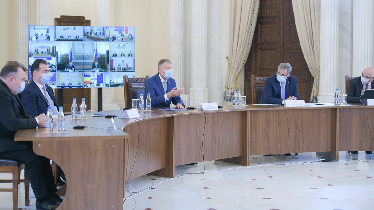 •  Fotó: Presidency.ro