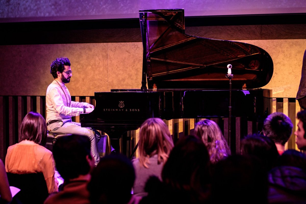 Tarek Yamani a jazz afroamerikai gyökereit klasszikus arab zenével ötvözve nyújt jó hangulatot •  Fotó: Facebook/Tarek Yamani