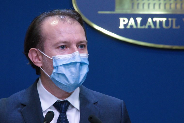 Befagyasztja, de nem csökkenti a román kormány a béreket a közszférában