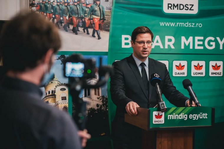 „Bátorságpróba is” – Gulyás Gergely szavazásra, az RMDSZ támogatására buzdította az erdélyi magyarokat
