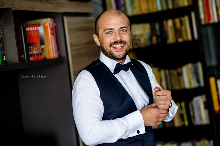 Szórványból a parlamentbe: az üzleti szférából érkezik a Krassó-Szörény megyében mandátumot nyert Kelemen Attila