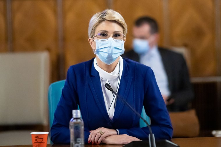 Raluca Turcan: csak a vállalkozói szféra támogatásával növelhető a minimálbér