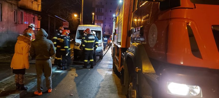 Tűz ütött ki egy nagybányai tömbházlakásban, egy ember életét vesztette
