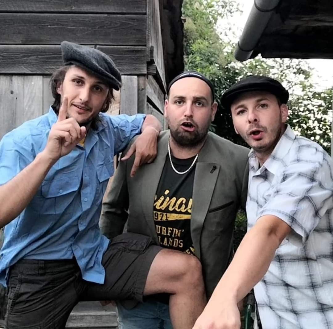 A „semmiből indultak”. Pittyes 2-es és Gyufa: Postolică Adrián, Hengán István és Duduly Vendel •  Fotó: Pittyes 2-es és Gyufa