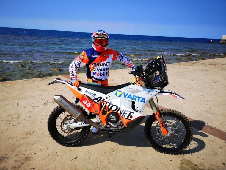 Dakar-rali: a tizedik etapon elért 14. helyével immár a legjobb harmincban Gyenes Emánuel