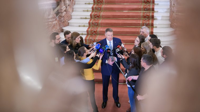 Johannis nem pártolja, hogy adómentességet élvezzenek az újságírók