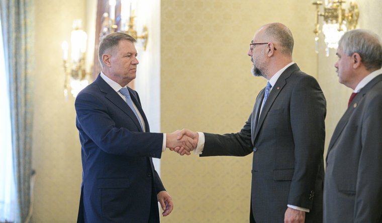 Nem javasolt kormányfőjelöltet, aggályait sorolta Johannisnak az RMDSZ