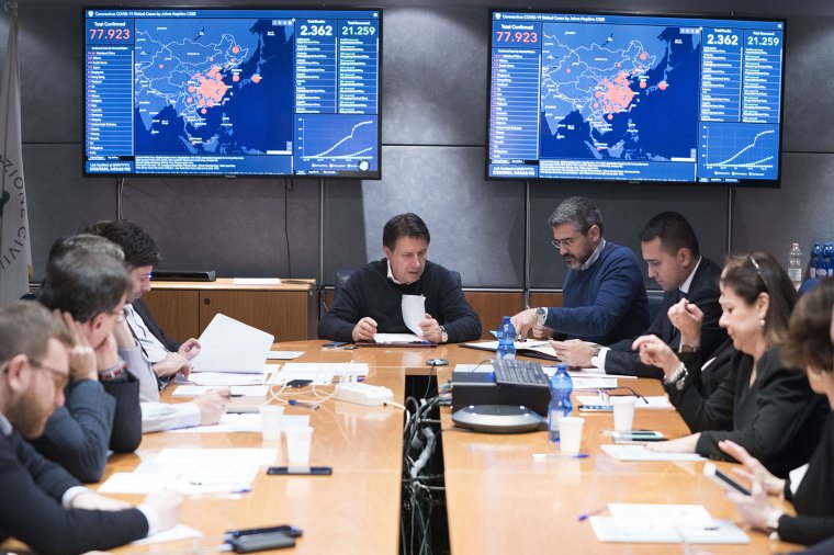 Lesújtó napi mérleg Olaszországban: közel háromezer új fertőzött és 345 halott