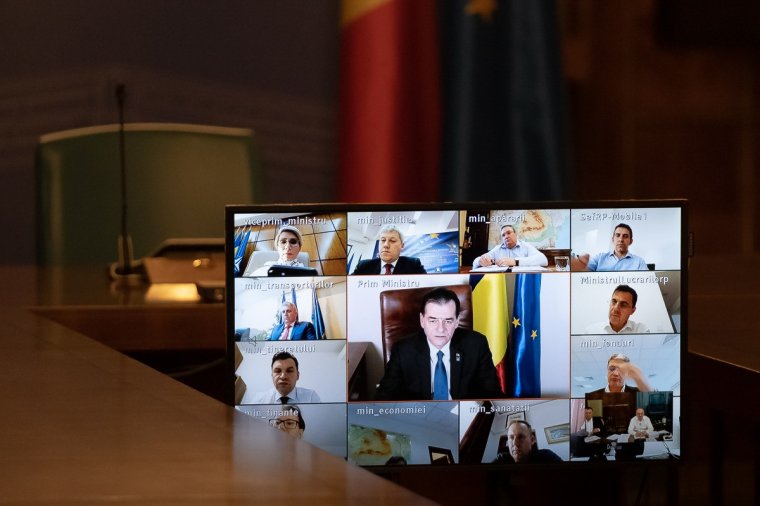 Ismét negatív lett Ludovic Orban és kormánya koronavírustesztje, visszatérhetnek a Victoria-palotába