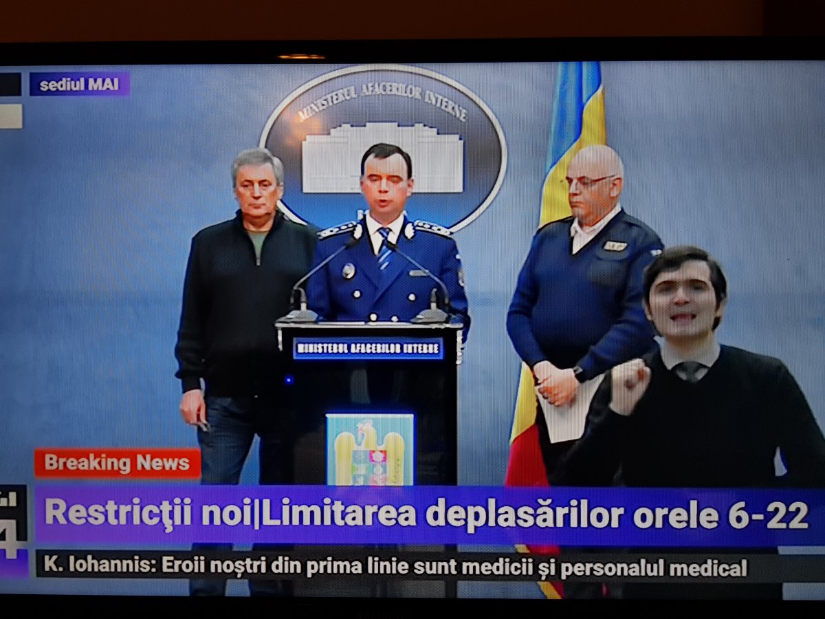 A belügyminisztérium illetékesei szerint kizárólag az óvintézkedések szigorításával fékezhető meg a járvány •  Fotó: Krónika