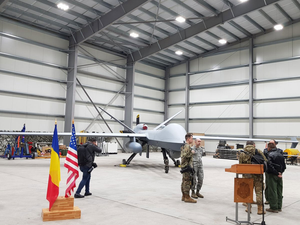 MQ-9 Reaper harci drón az aranyosgyéresi légitámaszpont hangárjában •  Fotó: Rostás Szabolcs
