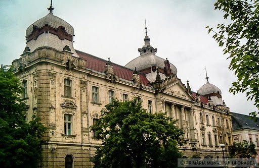 A belvárosi ingatlant az irgalmas rend építtette •  Fotó: Oradea.travel
