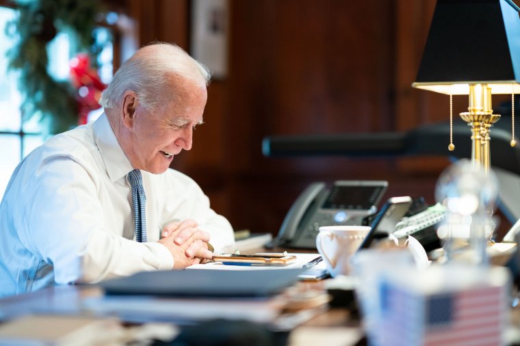 Biden válasz nélkül hagyta az amerikai diaszpórának az ukrajnai románok önrendelkezését számonkérő felvetését
