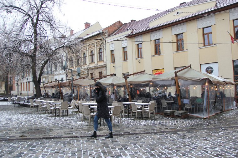 Az elmaradt támogatás miatt perelnének a vendéglátó- és szálláshelyek üzemeltetői, 500 millió eurót kérnének
