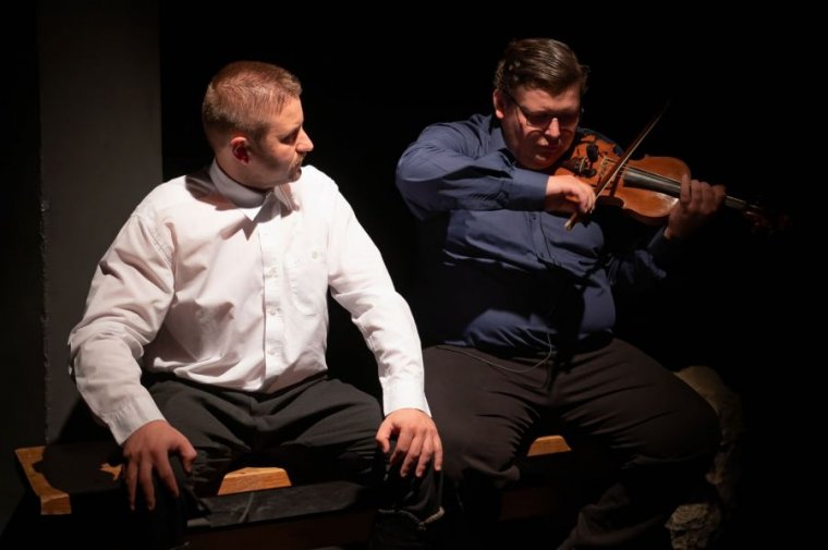 Végigvisz a pásztor: folklórelőadásra hívja közönségét a Nagykárolyi Városi Színház